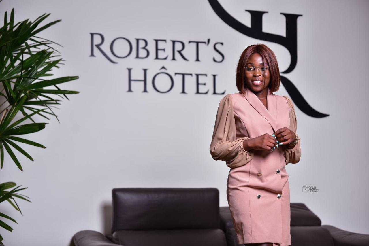Robert'S Hotel Abidjan Extérieur photo