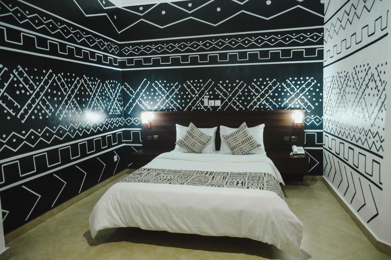 Robert'S Hotel Abidjan Extérieur photo